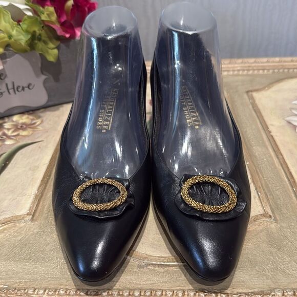 Vintage Naturalizer Soft Shoes Low Heel Pumps Heels Black Feminine Buckle Sz 8 - Picture 3 of 16